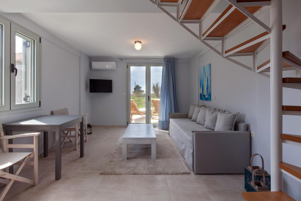 Alati Apartments Paralia Sergoulas Exteriör bild